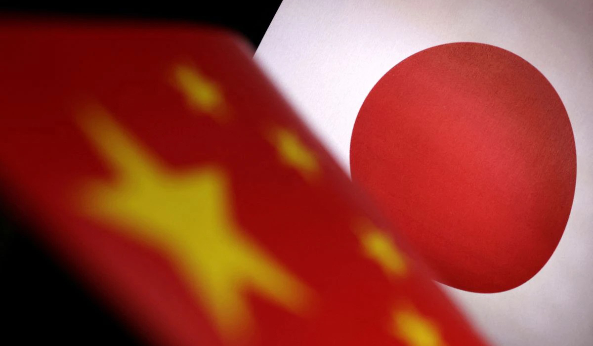 Chinese and Japanese flags